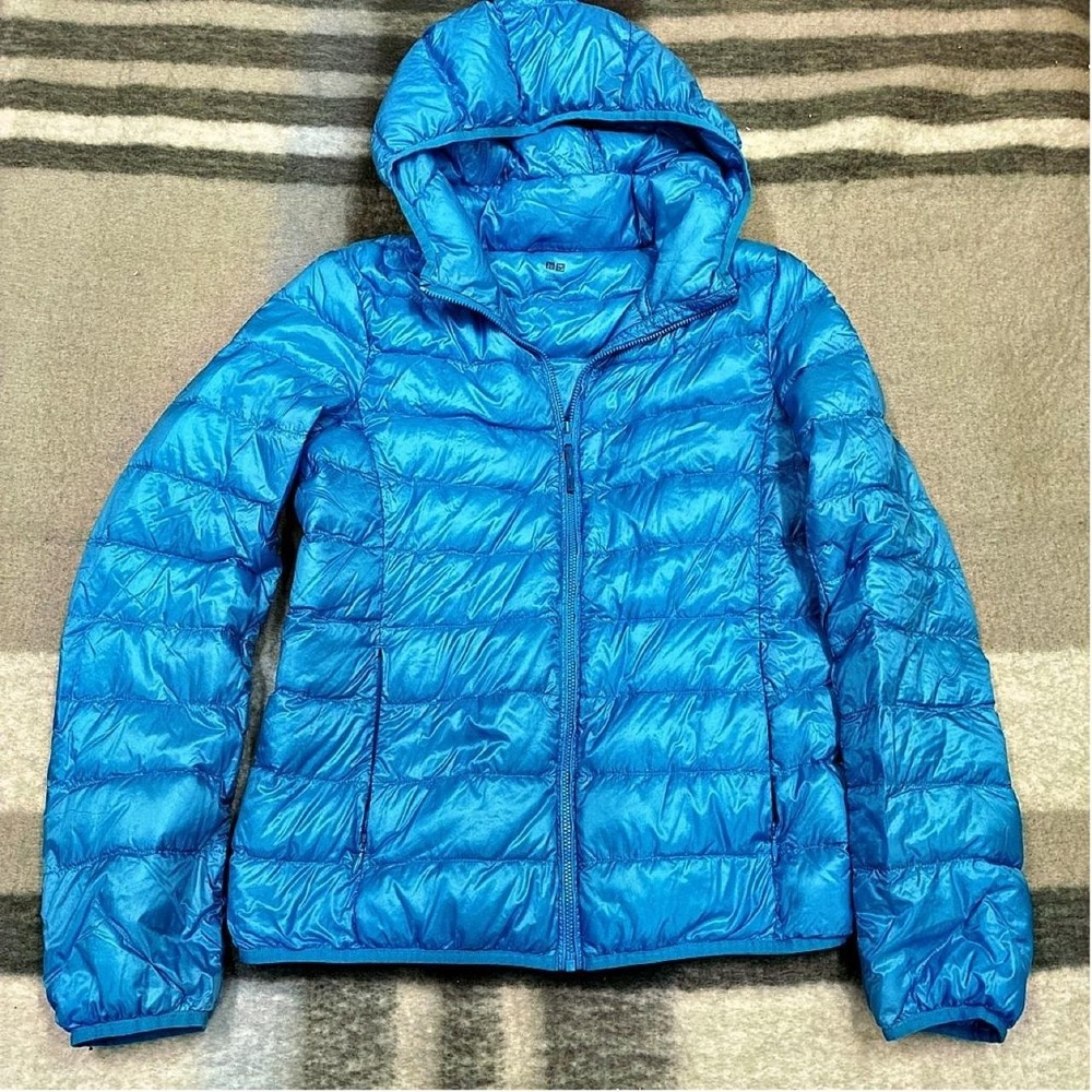 Uniqlo Ultra Light Down Hooded Puffer Jacket Bright Blue Women Small 211-146393